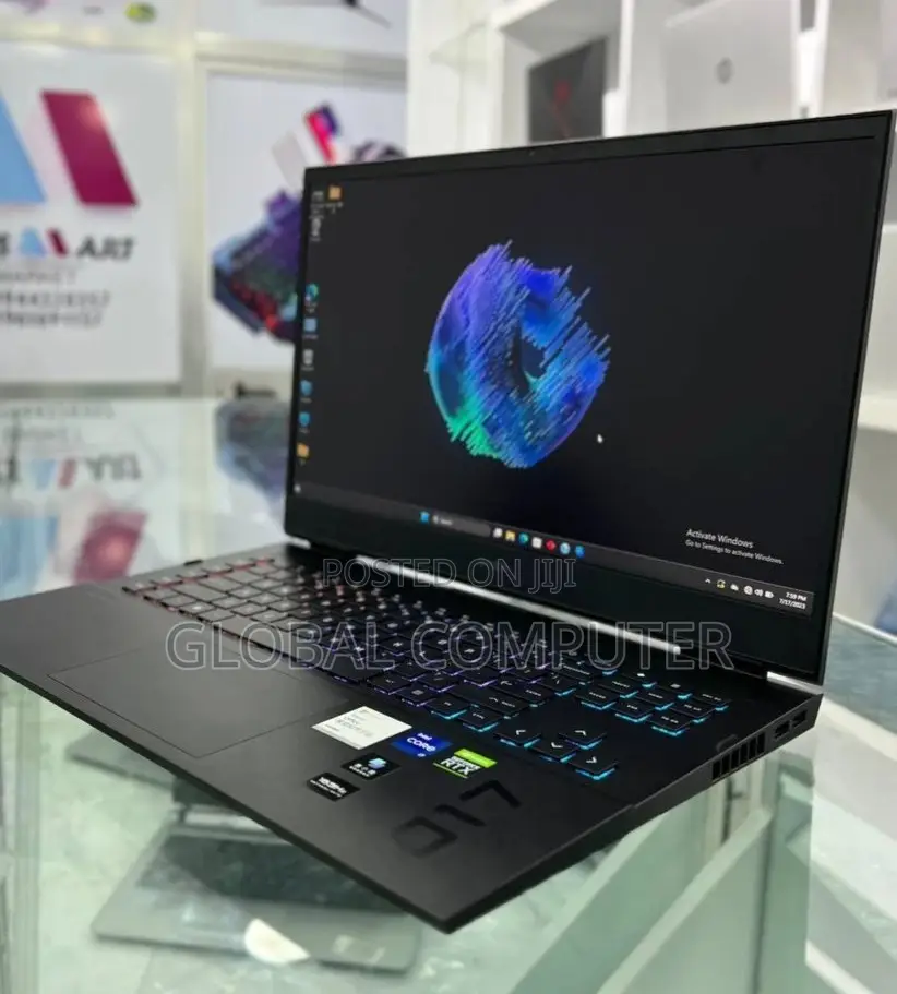 New Laptop HP Omen 17t 16GB Intel Core I7 SSD 512GB