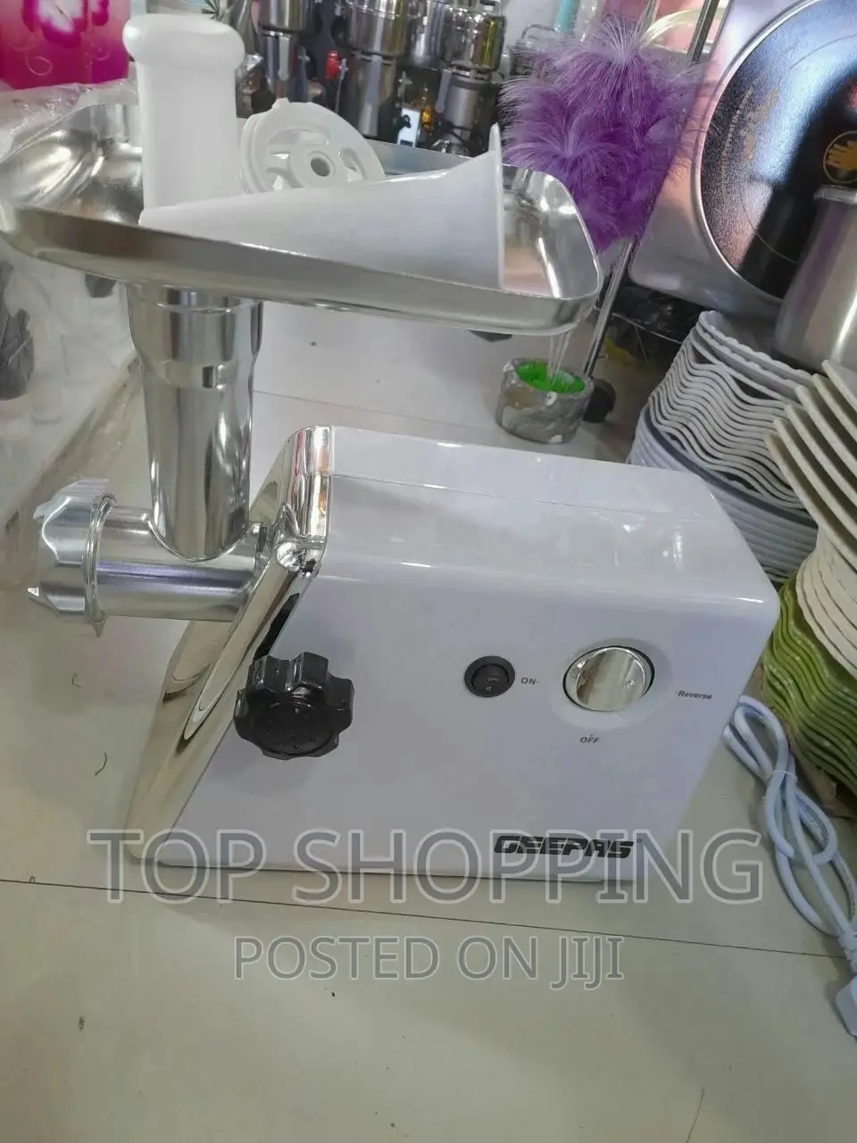 Geepas Meat Grinder
 " ጂፓስ የስጋ መፍጫ "