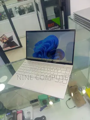 New Laptop HP Envy 14 8GB Intel Core i7 SSD 512GB