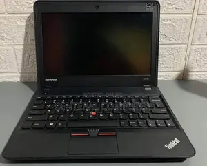 Photo - Laptop Lenovo 100e 4GB Intel Core i5 SSD 500GB