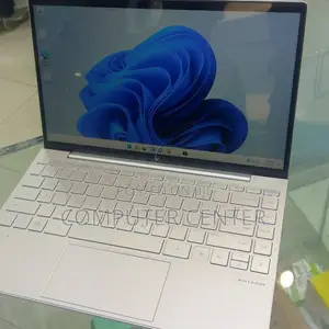 New Laptop HP Envy 13 8GB Intel Core I7 SSD 512GB