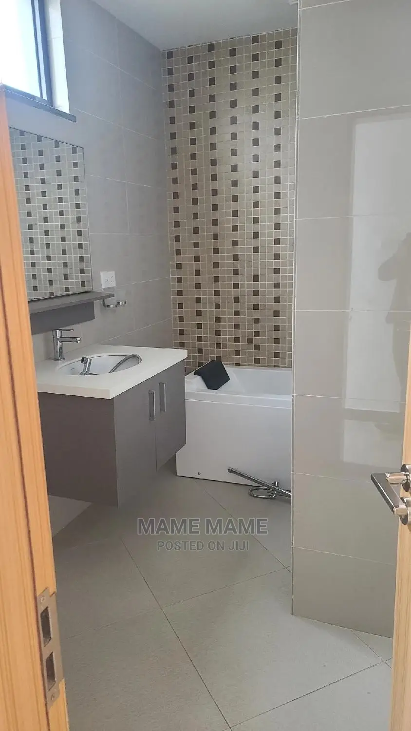 3bdrm Apartment in Addis Abeba, Bole for sale