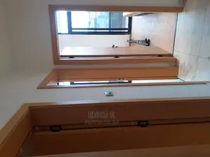 2bdrm Apartment in ቫሞስ ሪልስቴት, Nifas Silk-Lafto for sale