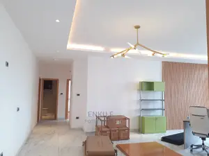 2bdrm Apartment in ቫሞስ ሪልስቴት, Nifas Silk-Lafto for sale