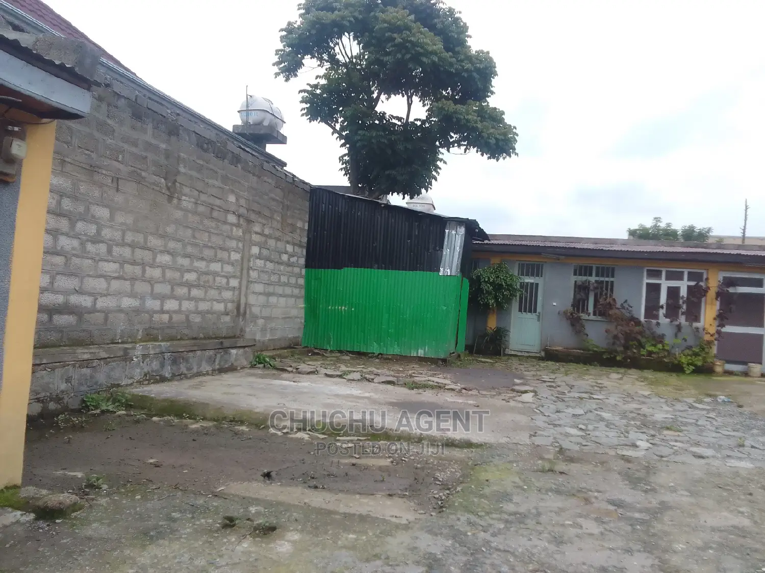 5bdrm House in Bole for sale