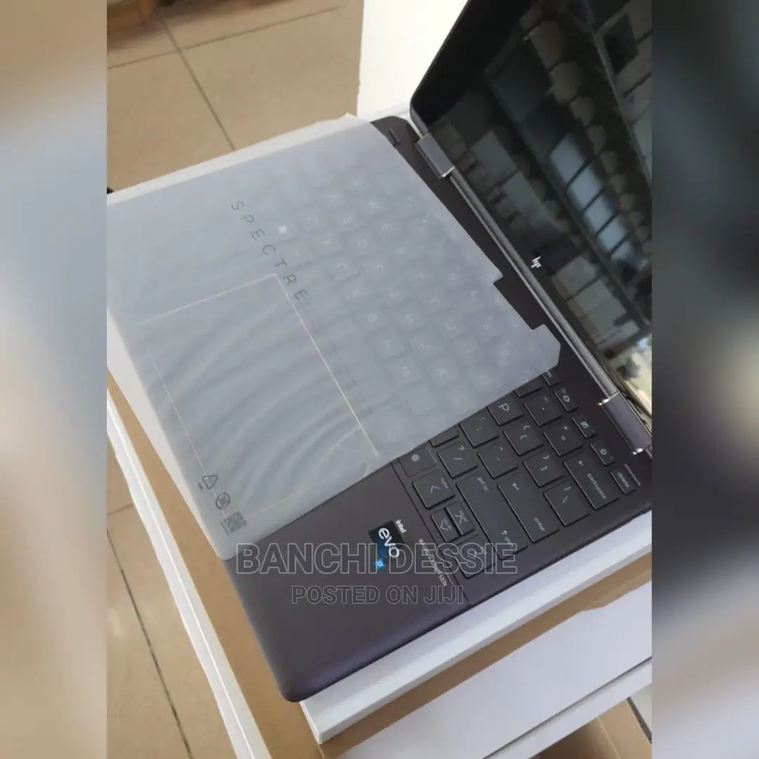 New Laptop HP Spectre 16GB Intel Core I7 SSD 512GB
