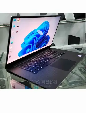 New Laptop Dell Inspiron 15 16GB Intel Core I7 SSD 512GB