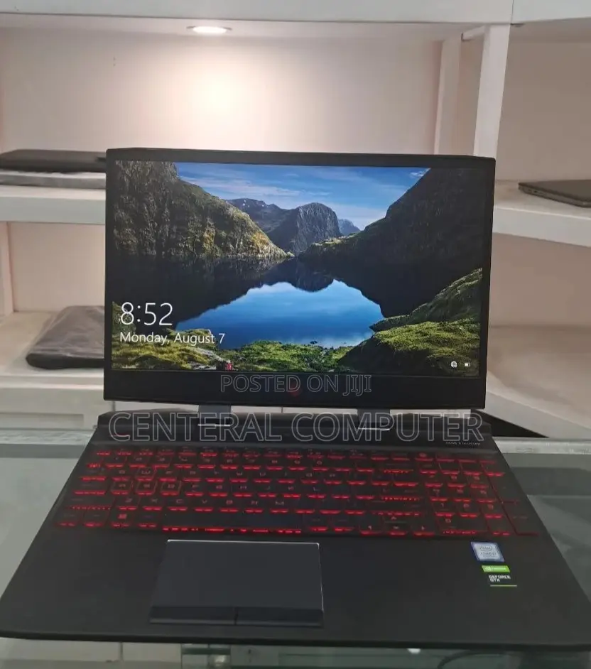 New Laptop HP Omen X 17t 16GB Intel Core I7 SSD 512GB