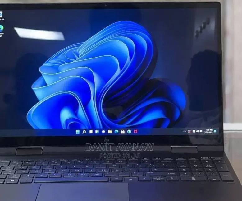 New Laptop HP Envy X360 16GB AMD Ryzen 7 SSD 512GB