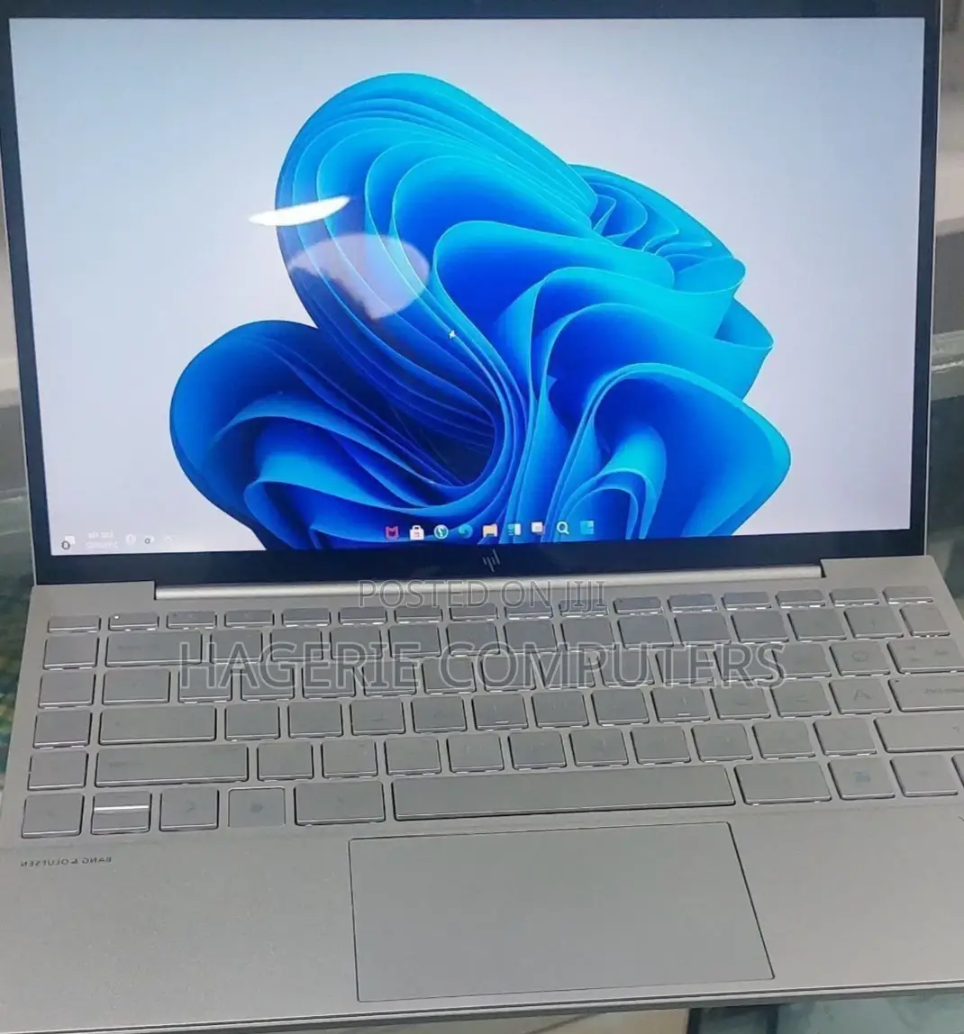 New Laptop HP Envy 15t 8GB Intel Core I7 SSD 512GB