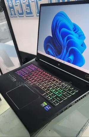 New Laptop Acer Predator Helios 300 16GB Intel Core I9 SSD 1T