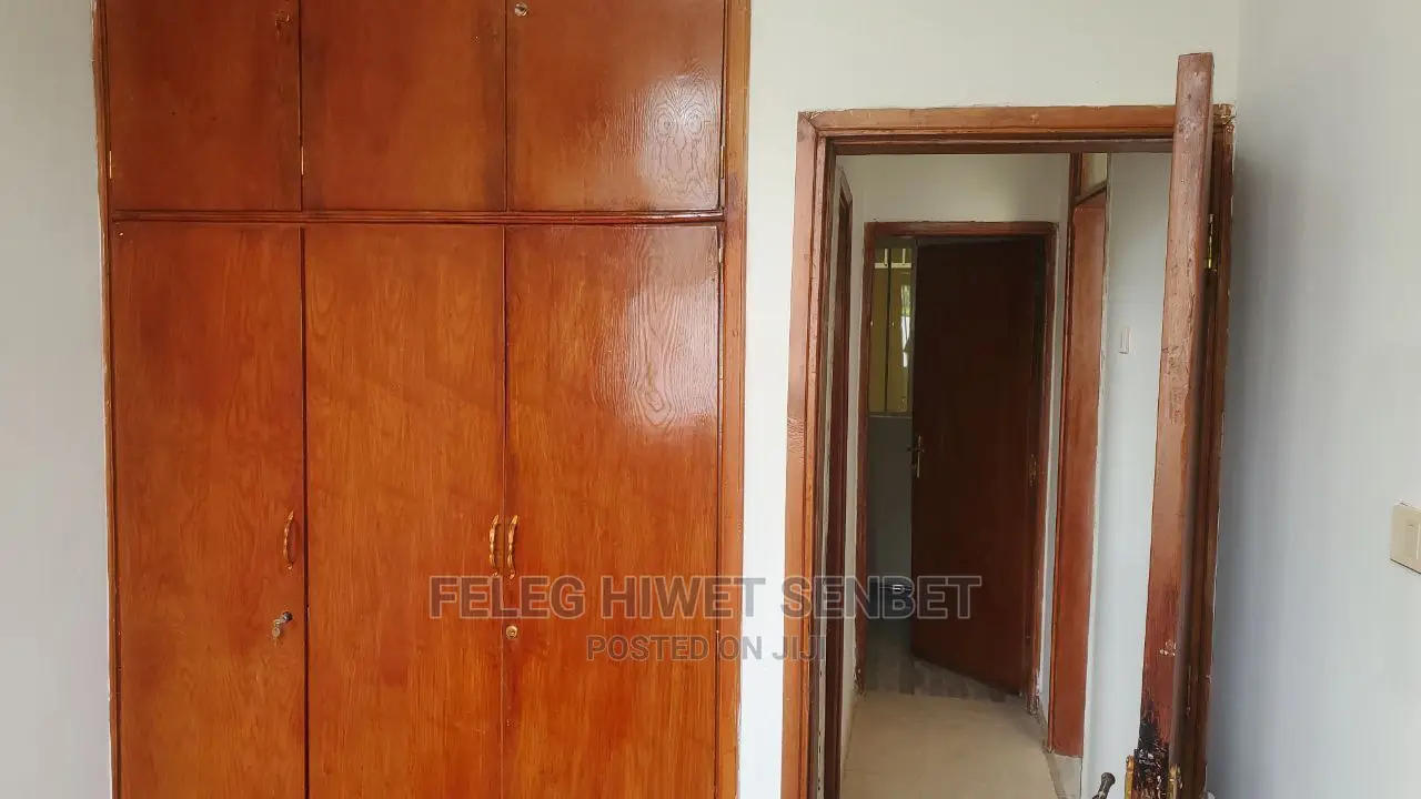 Furnished 3bdrm Villa in አአ, Bole for sale