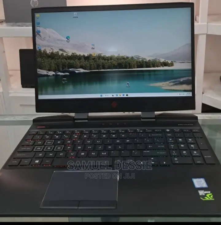 New Laptop HP Omen X 8GB Intel Core I7 HDD+SSD 1T
