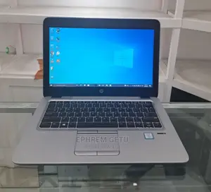 Photo - New Laptop HP EliteBook 820 G3 4GB Intel Core I5 SSD 256GB