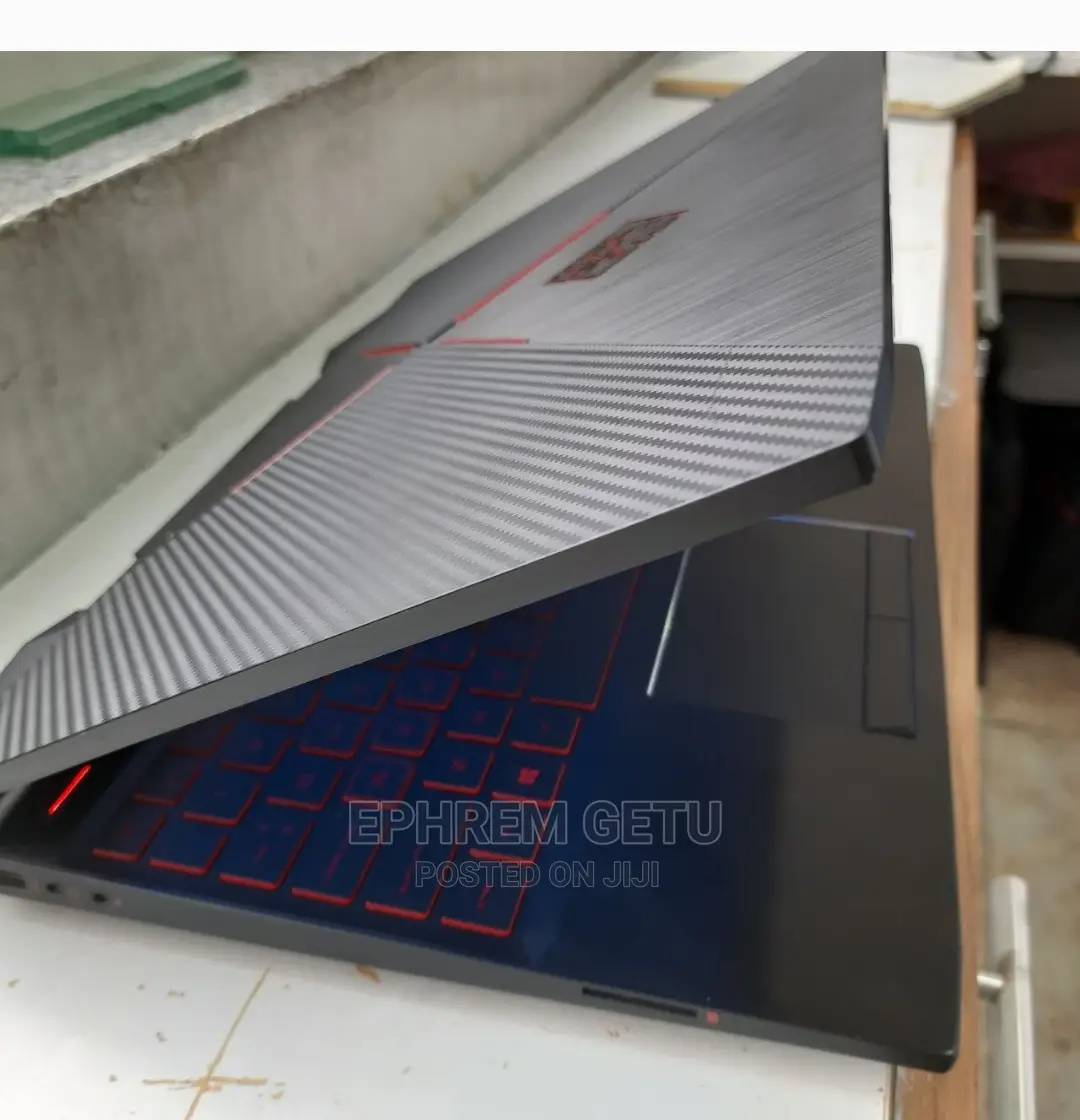 New Laptop HP Omen 15 16GB Intel Core i7 SSD 512GB