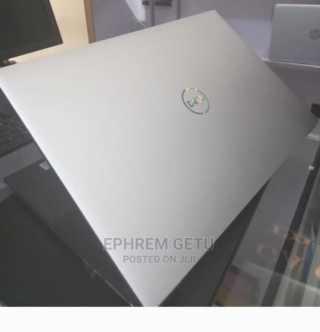 New Laptop Dell XPS 17 L701X 16GB Intel Core I7 SSD 512GB