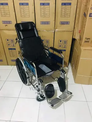 Toilet Commode Wheelchair Standard Wheelchair