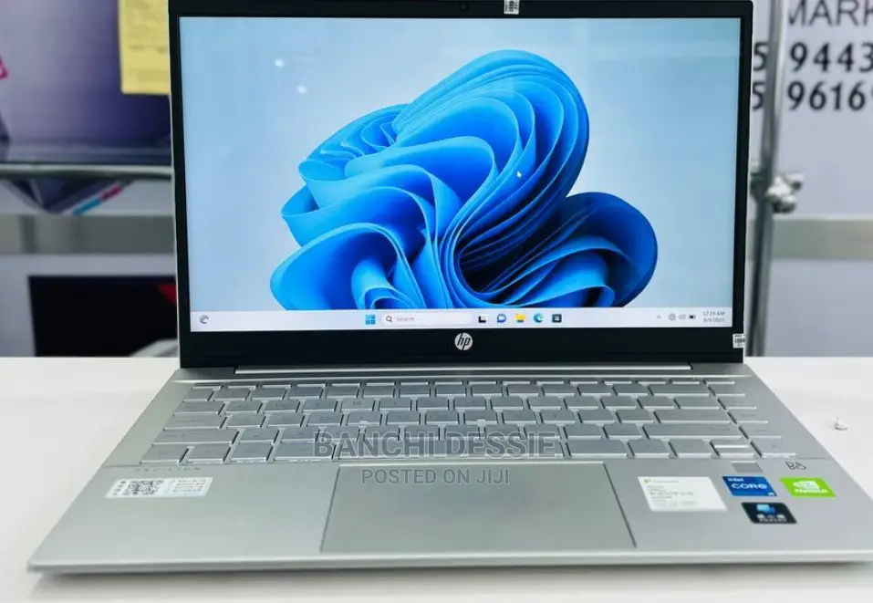 New Laptop HP Pavilion 15 8GB Intel Core I5 SSD 1T