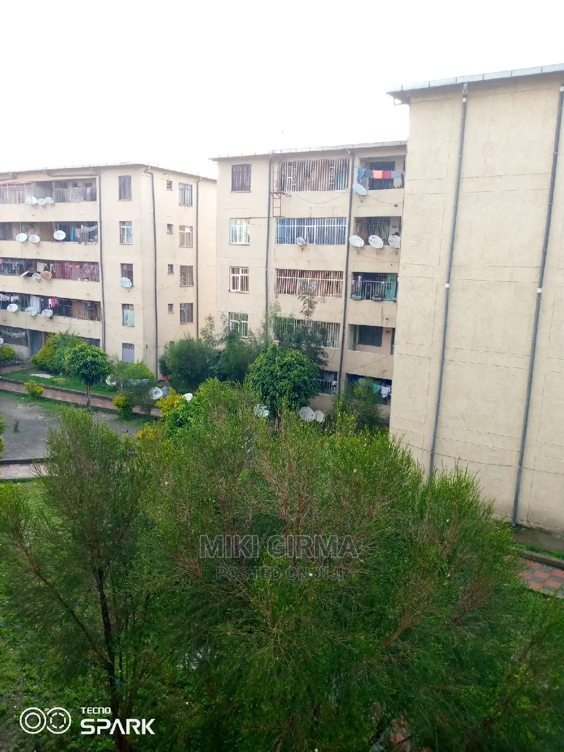 1bdrm Condo in ቱሉዲምቱ, Akaky Kaliti for sale