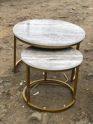 Photo - የሚያምሩ የሶፋ ጠረጴዛ