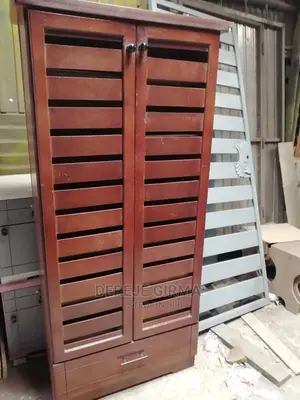 የጫማ መደርደሪያዎች