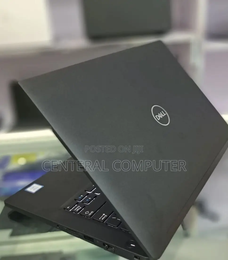 New Laptop Dell Latitude 7390 8GB Intel Core I5 SSD 512GB