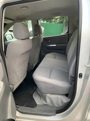 Toyota Hilux 2015 Gold