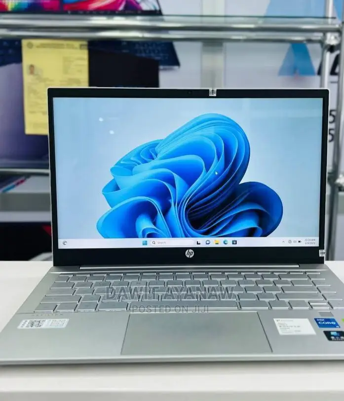 New Laptop HP 16GB Intel Core I5 SSD 512GB