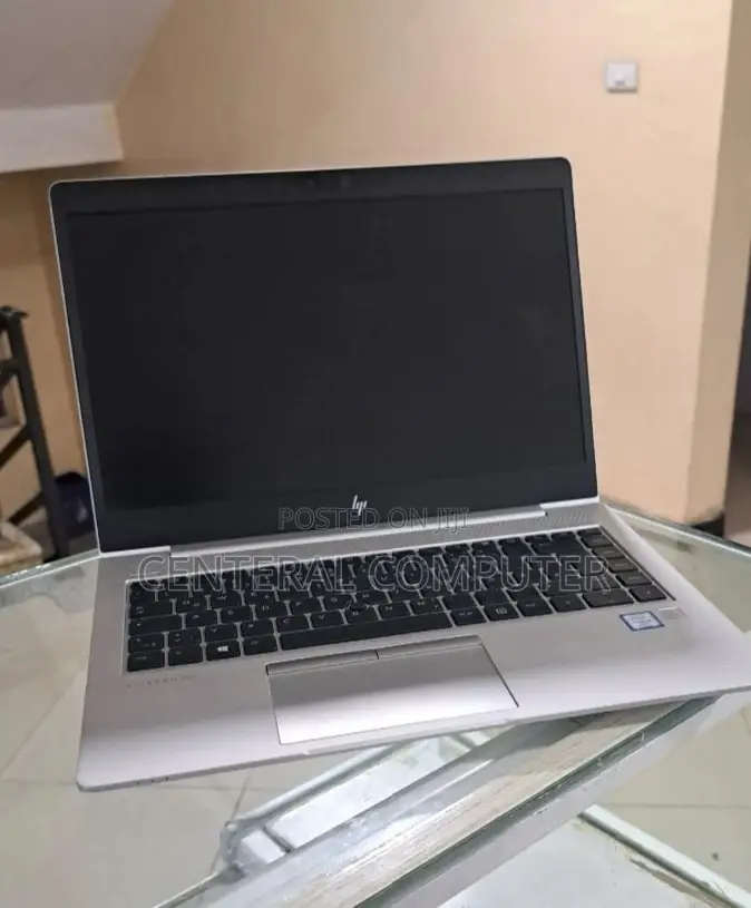 New Laptop HP 255 G5 8GB Intel Core I5 SSD 512GB
