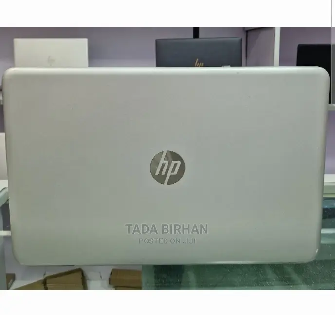 Laptop HP Pavilion 15 8GB Intel Core I5 HDD 1T