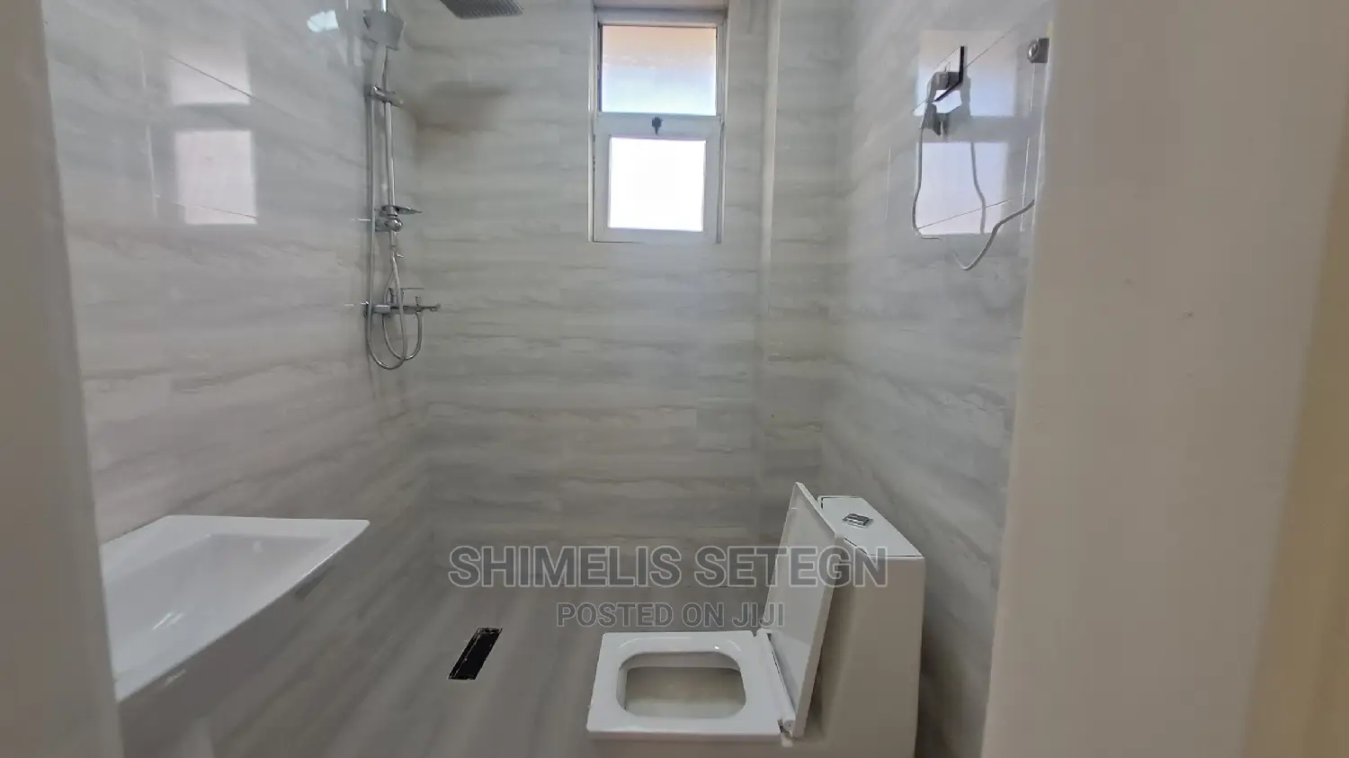 Furnished 2bdrm Apartment in Hose Real State, Bole for rent