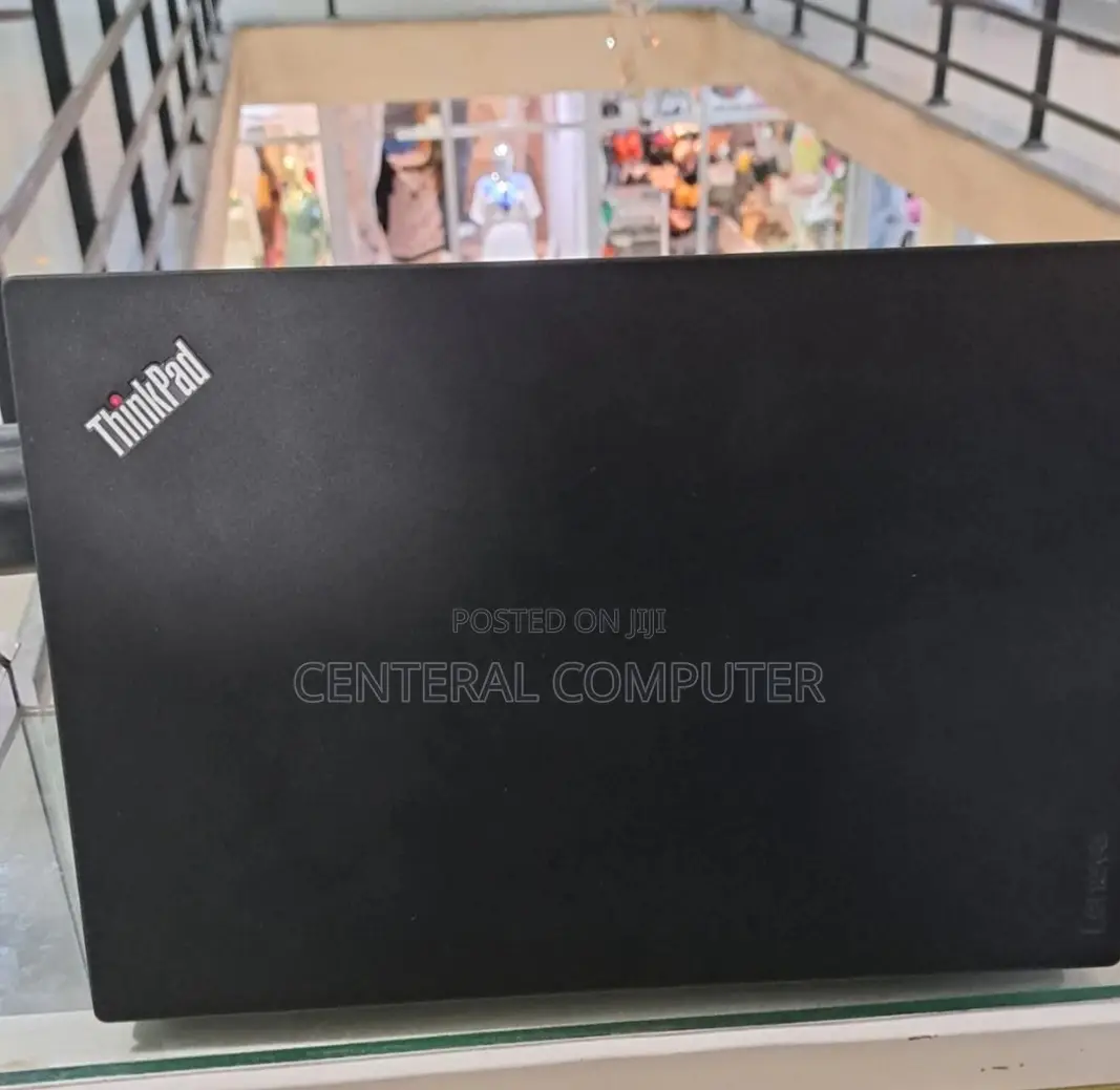 New Laptop Lenovo 8GB Intel Core I5 SSD 512GB