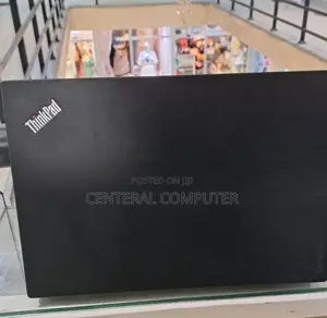 New Laptop Lenovo 8GB Intel Core I5 SSD 512GB