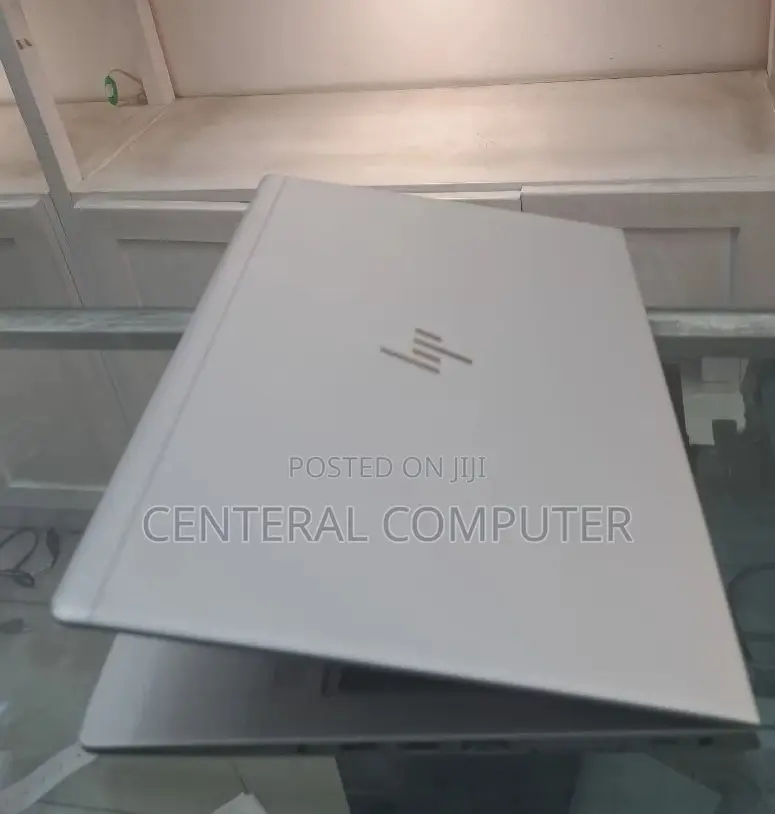 New Laptop HP 8GB Intel Core I7 SSD 512GB