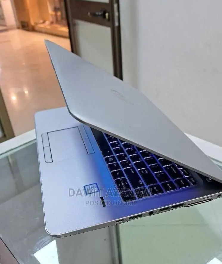 New Laptop HP 8GB Intel Core I5 SSD 500GB