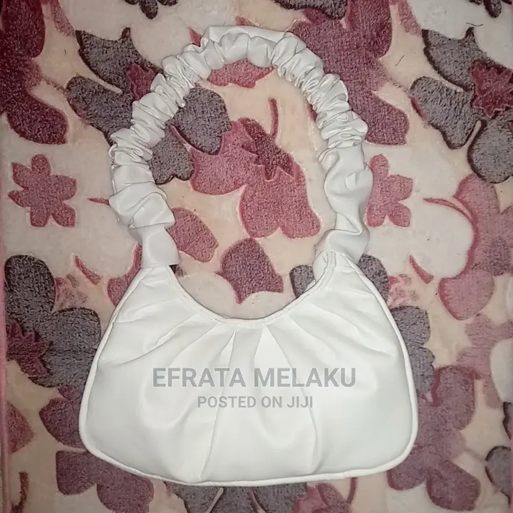 Pleated Sassy Shoulder Bag