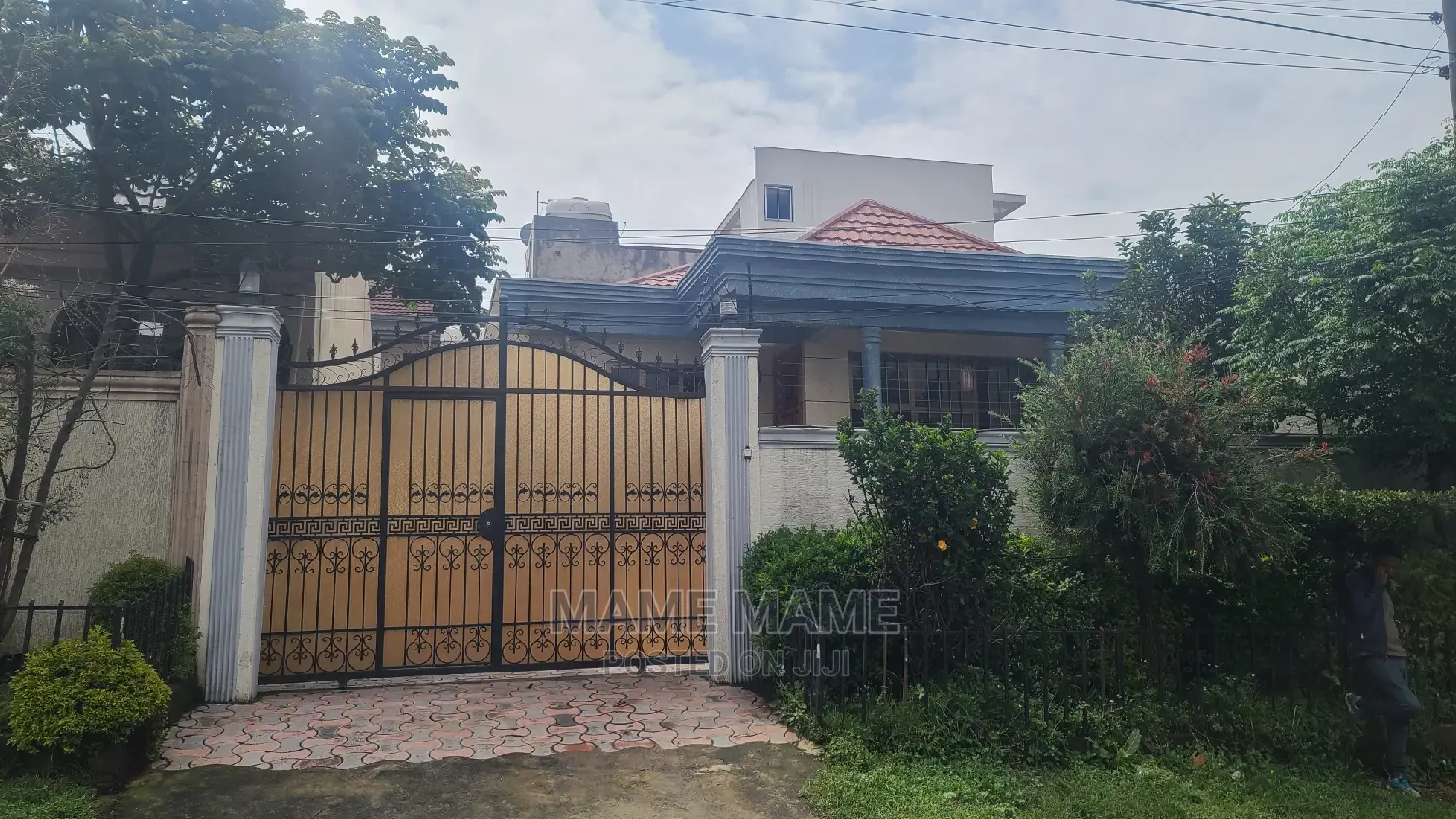 3bdrm Villa in Addis Abeba, Bole for sale