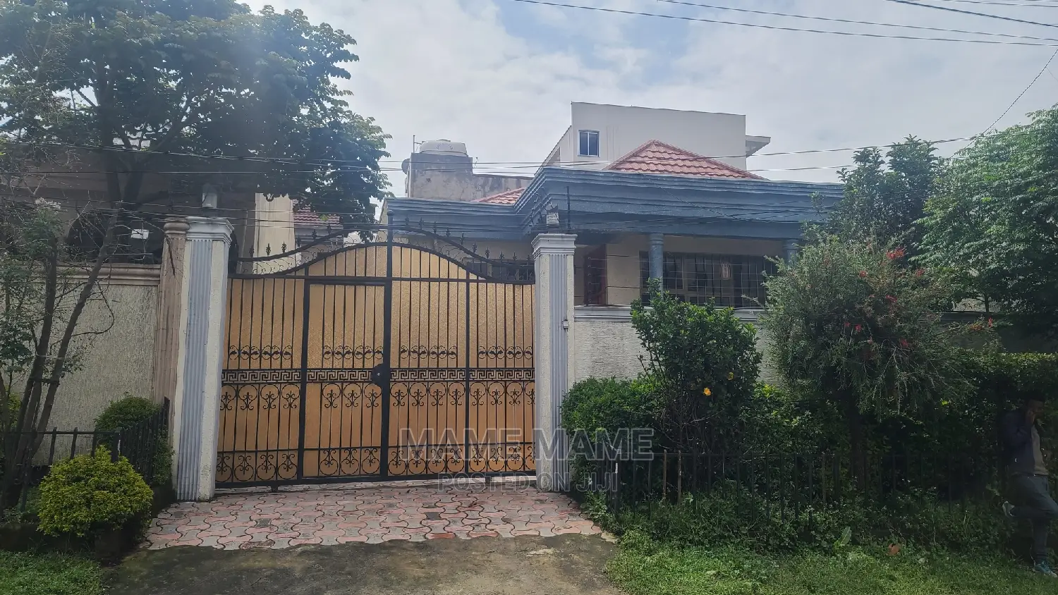 3bdrm Villa in Addis Abeba, Bole for sale