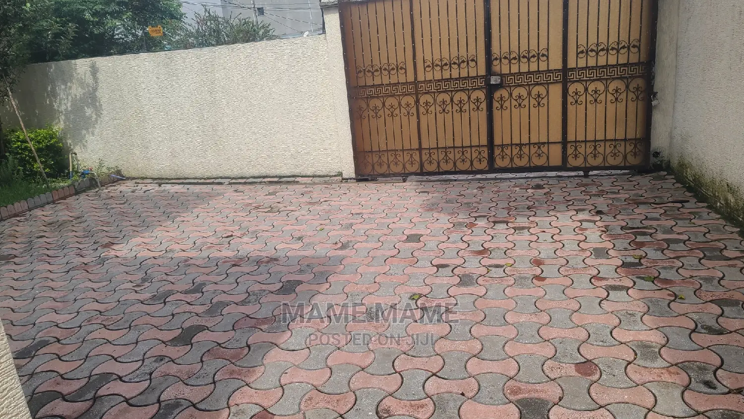 3bdrm Villa in Addis Abeba, Bole for sale