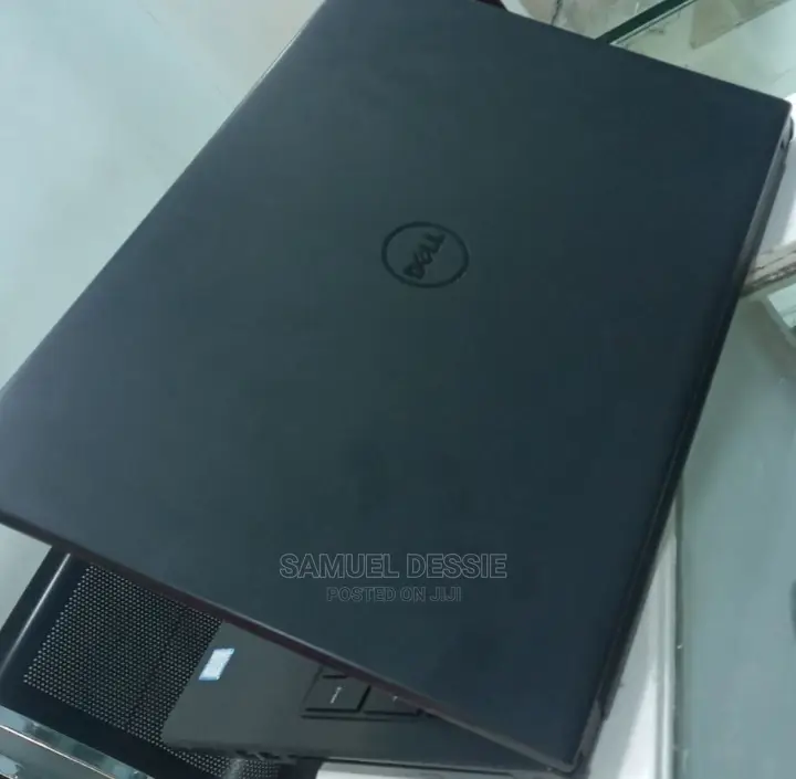 New Laptop Dell Vostro 1310 8GB Intel Core I5 HDD 500GB