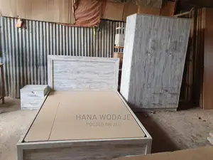 Photo - በላምኔት የሚሰራ አልጋና ቁምሳጥን