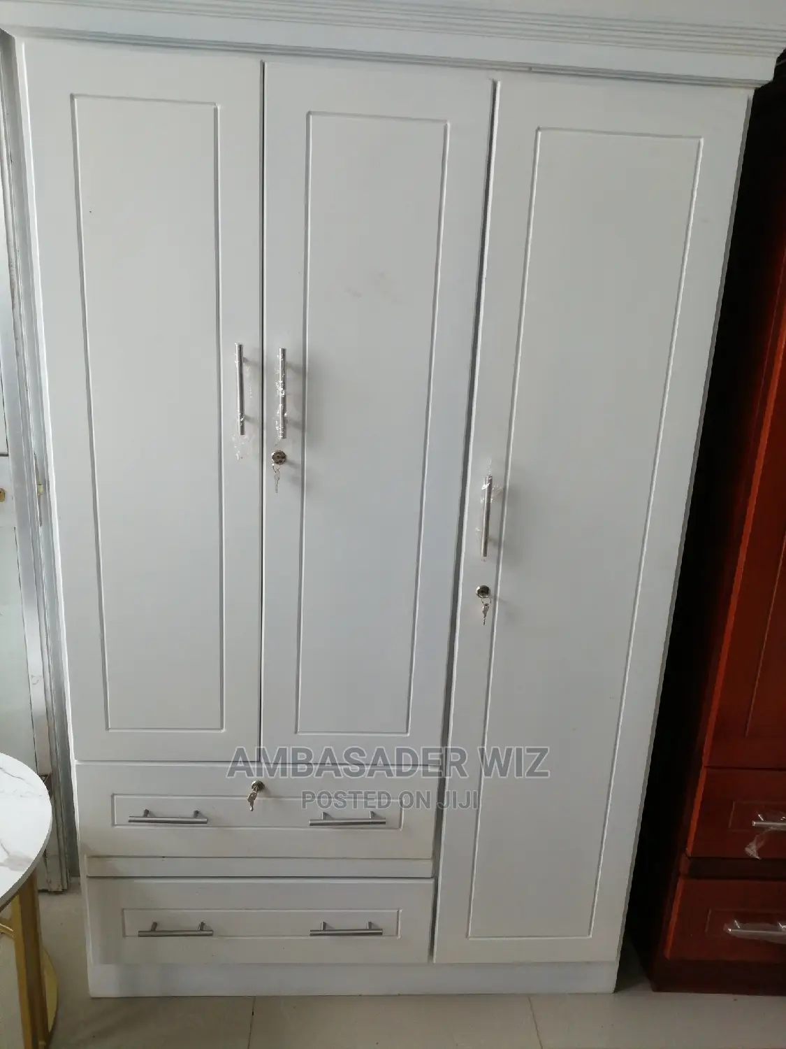 የልብስ ቁምሳጥን