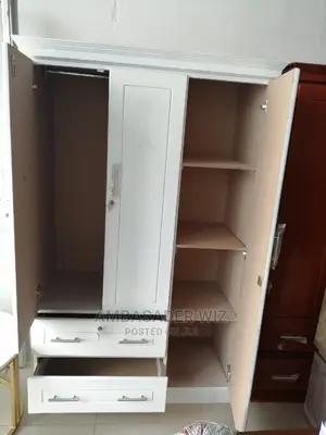 የልብስ ቁምሳጥን