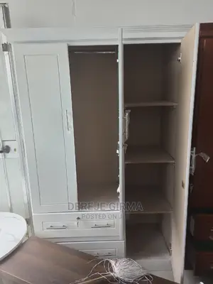 1.20 ሳሜ የልብስ ቁም ሳጥን