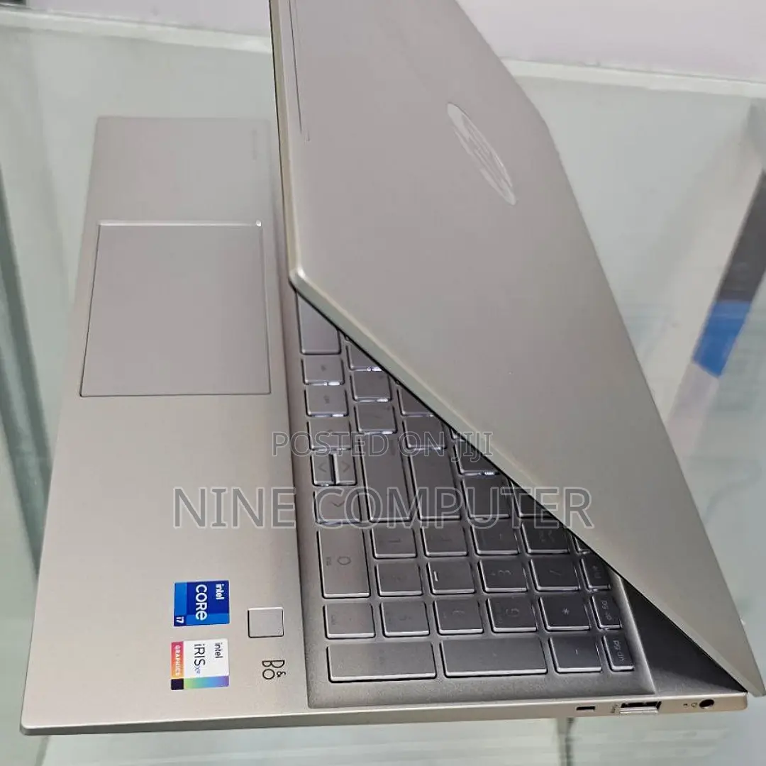 New Laptop HP Pavilion 15 8GB Intel Core I7 SSD 512GB