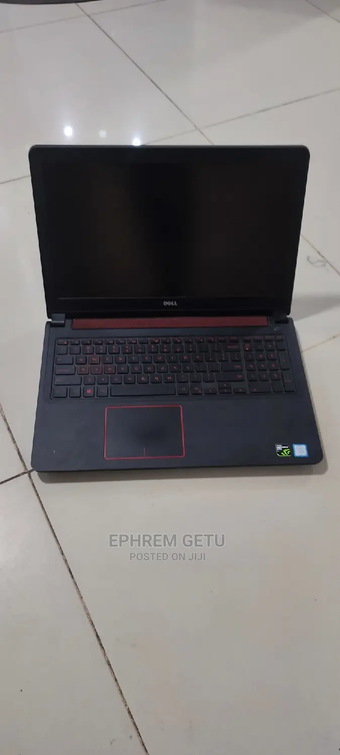 New Laptop Dell Inspiron 15 8GB Intel Core I5 HDD 1T