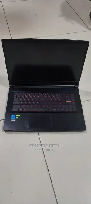 New Laptop MSI GF63 8GB Intel Core I5 SSD 256GB