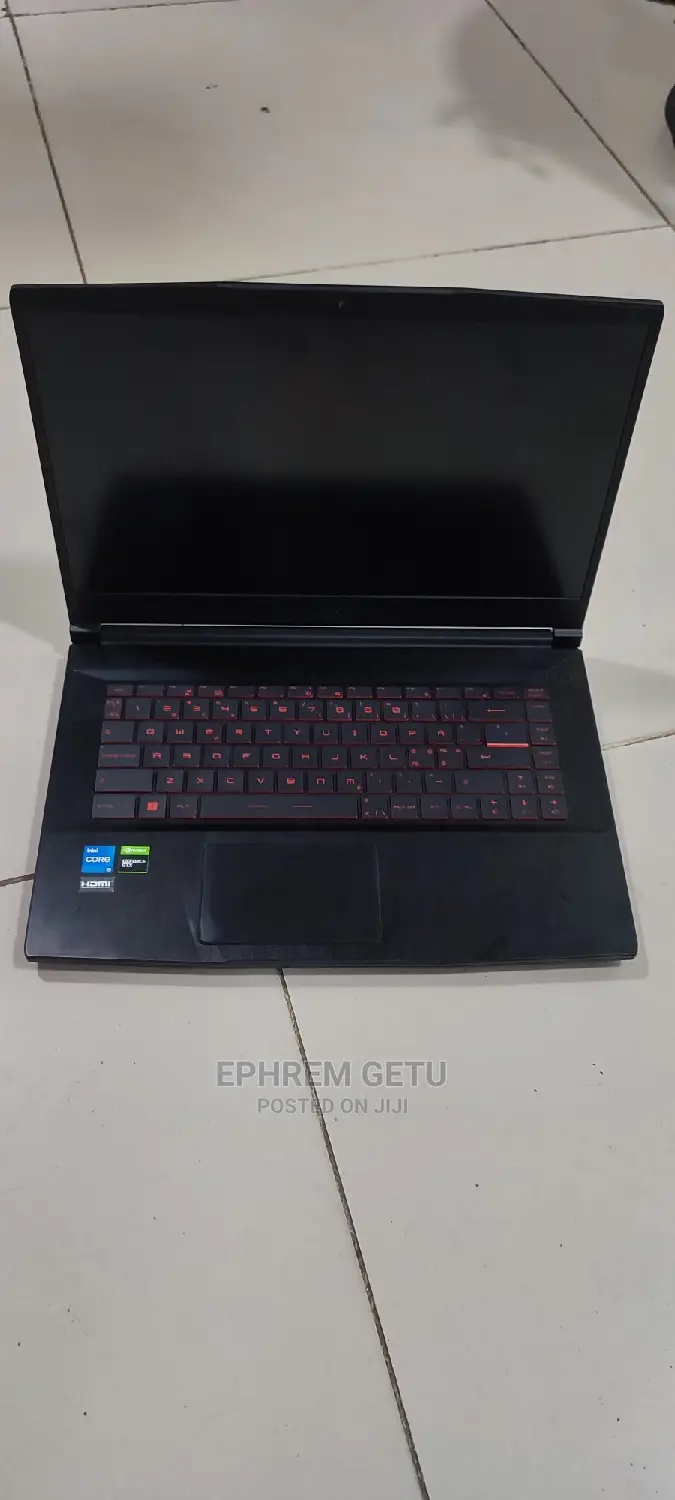New Laptop MSI GF63 8GB Intel Core I5 SSD 256GB