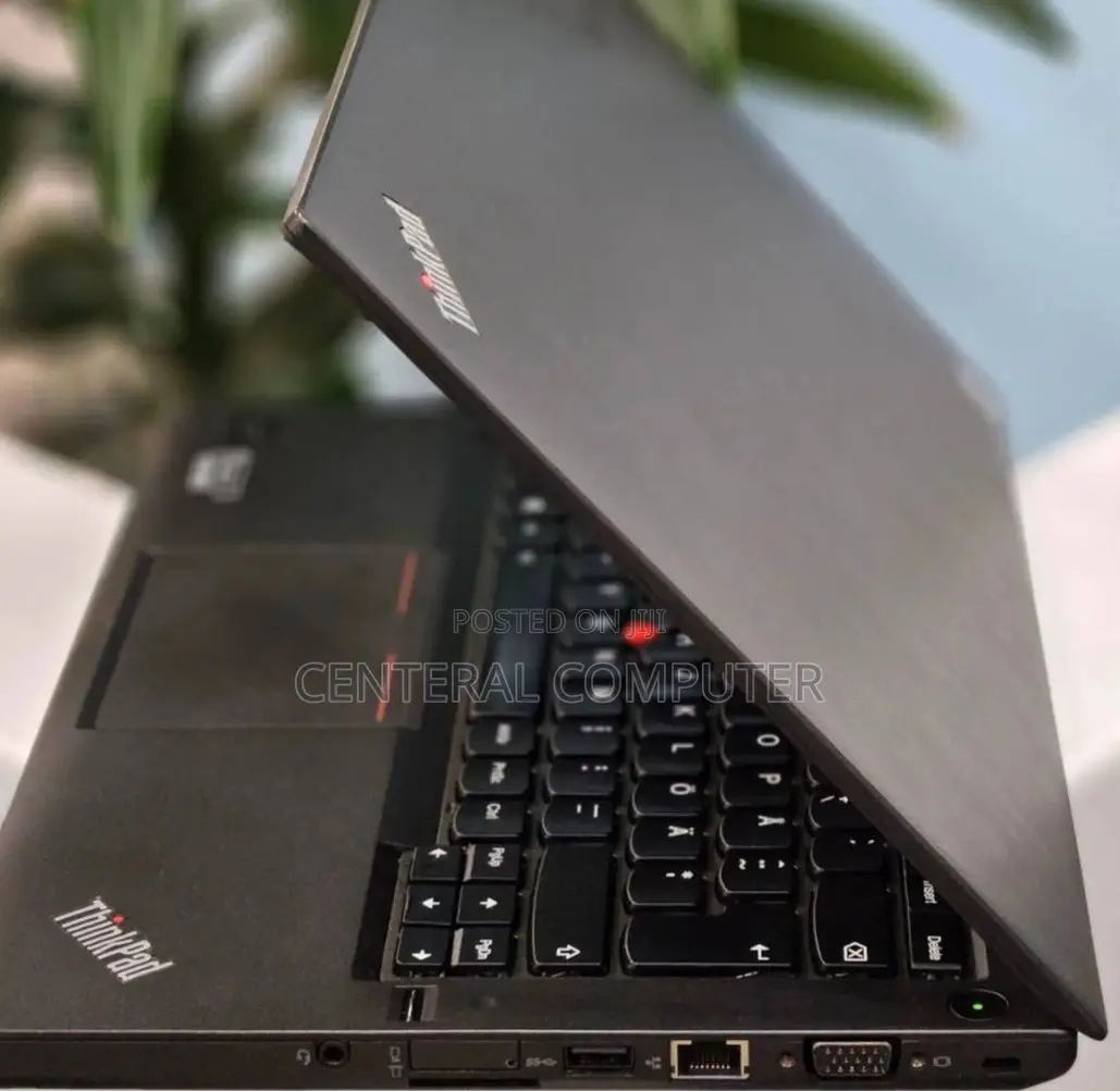 New Laptop Lenovo ThinkPad T400s 8GB Intel Core I7 SSD 512GB