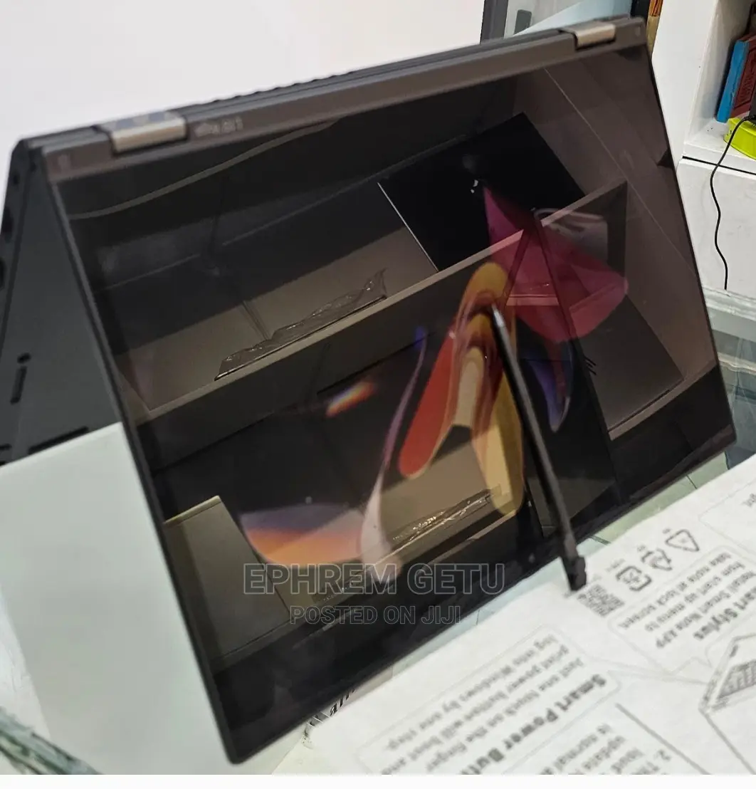 New Laptop Lenovo ThinkPad Yoga 8GB Intel Core I5 SSD 512GB